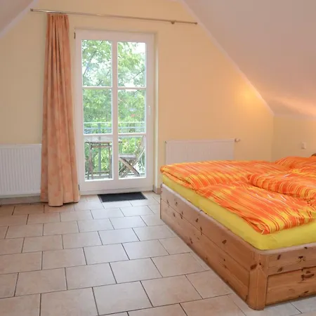 Apartment Ferienresidenz Am Strom Rostock